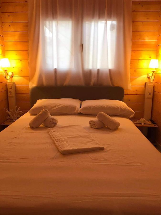 Villa Fillip Wooden House Preveza Esterno foto